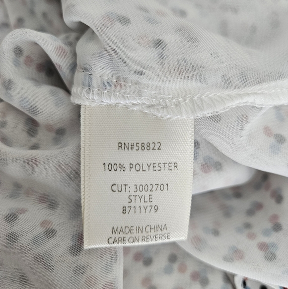 Max Studio Faux Wrap Blouse White Polka Dot Long Sleeve Ruffle VNeck Shirt Small - Picture 6 of 7